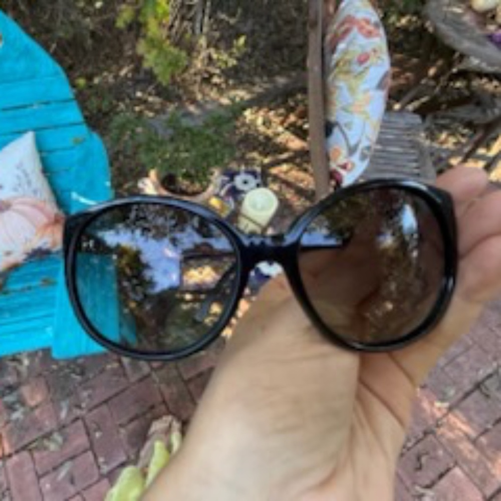 Miu Miu Oversized Black Sunglasses – Gradient Lenses – Chic & Classic
